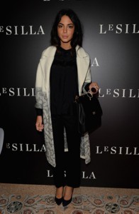 Chiara Biasi indossa il sandalo in Bulgaro