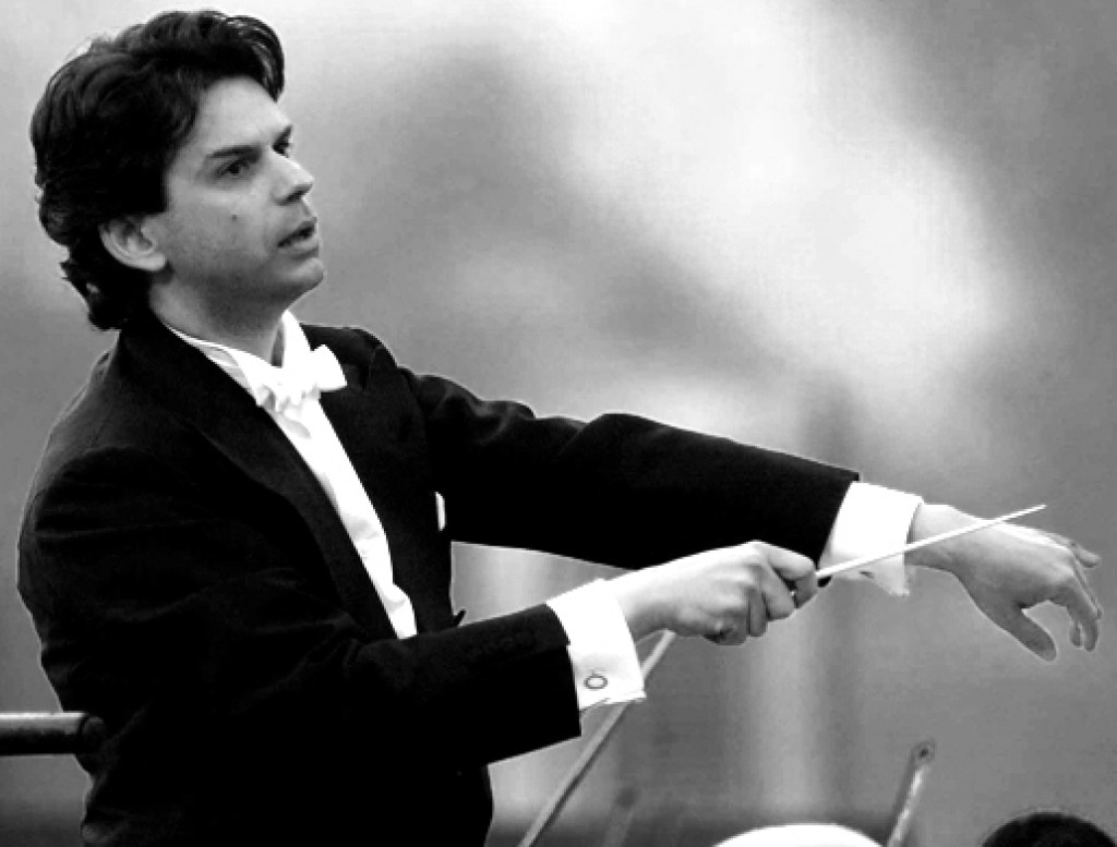 “Around the world”, il viaggio musicale insieme a Francesco Maria Colombo