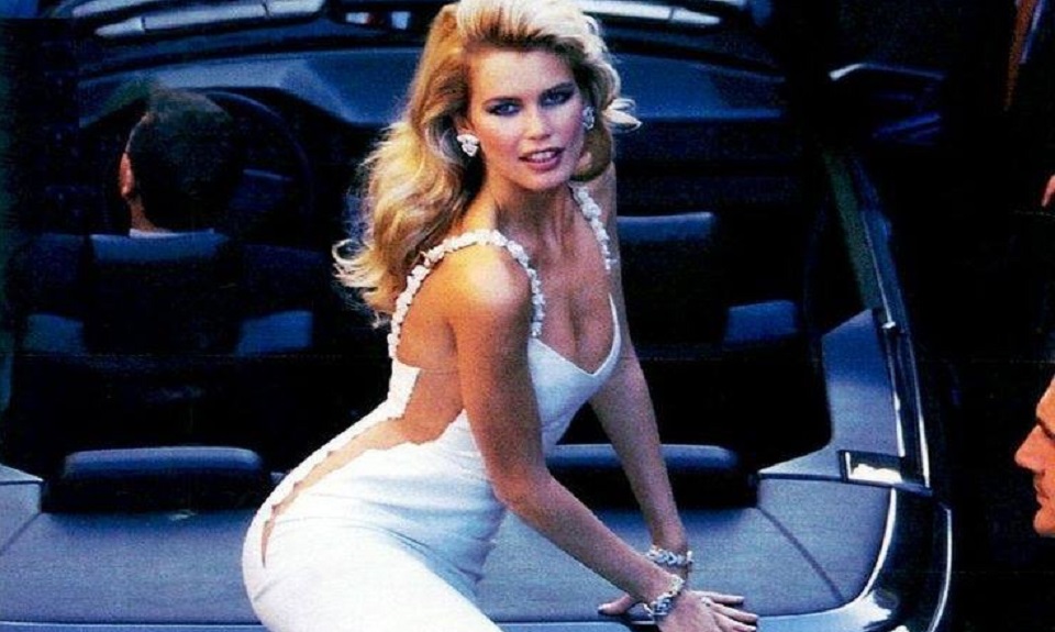 Claudia Schiffer: la supermodella festeggia 45 anni