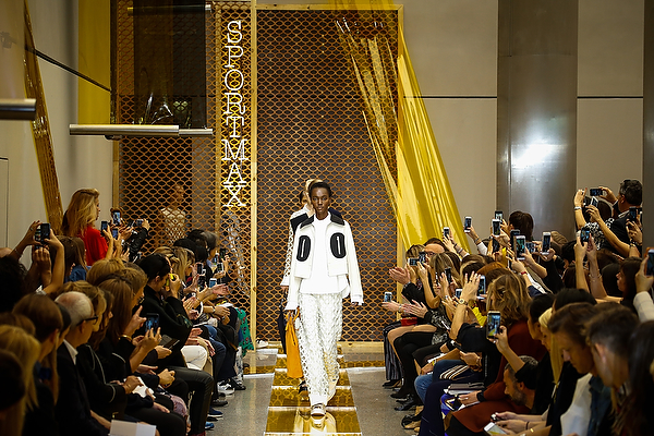 MILANO FASHION WEEK: LA SFILATA SPORTMAX SS2016