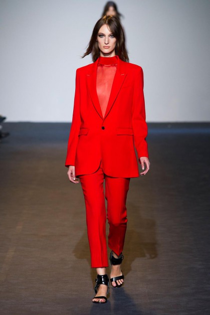 defile-costume-national-printemps-ete-2016-milan-look-32