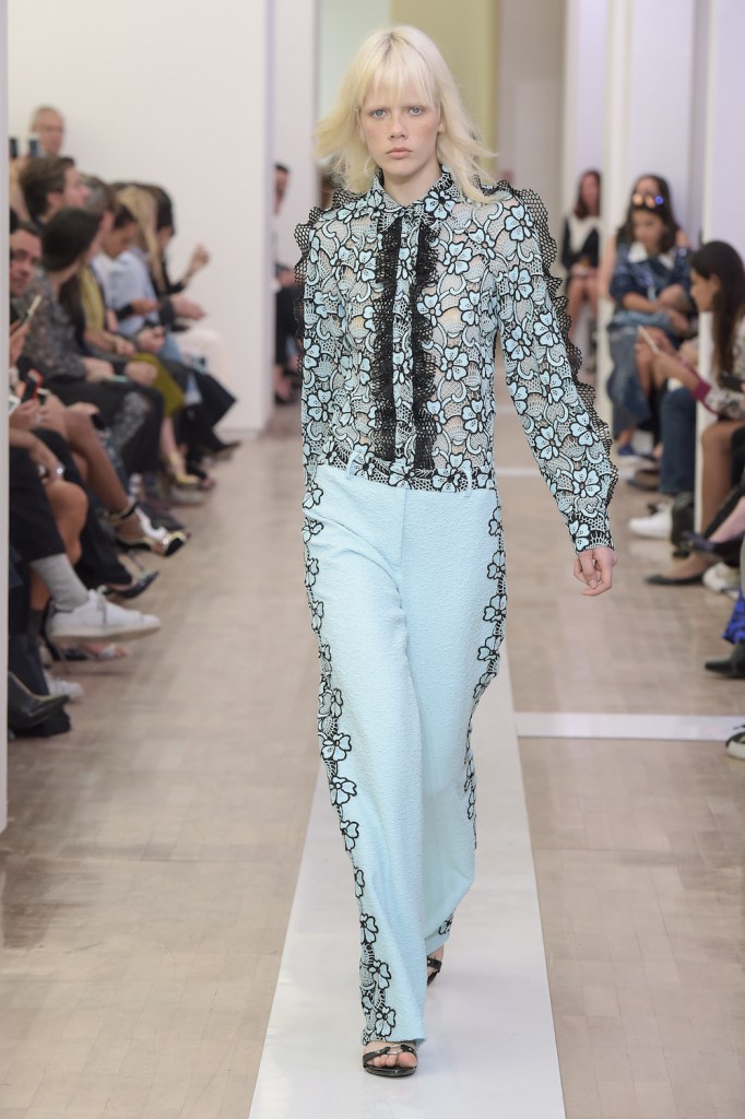 Emanuel_Ungaro_Summer2016_look_01