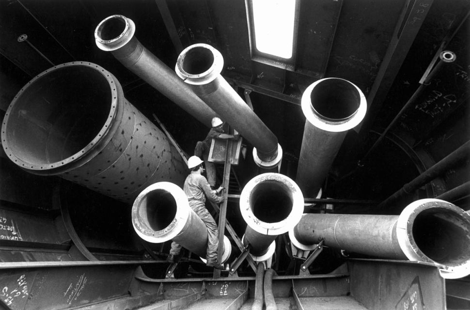 Il MAST e François Hébel portano a Bologna la Biennale “Foto/Industria 2015”