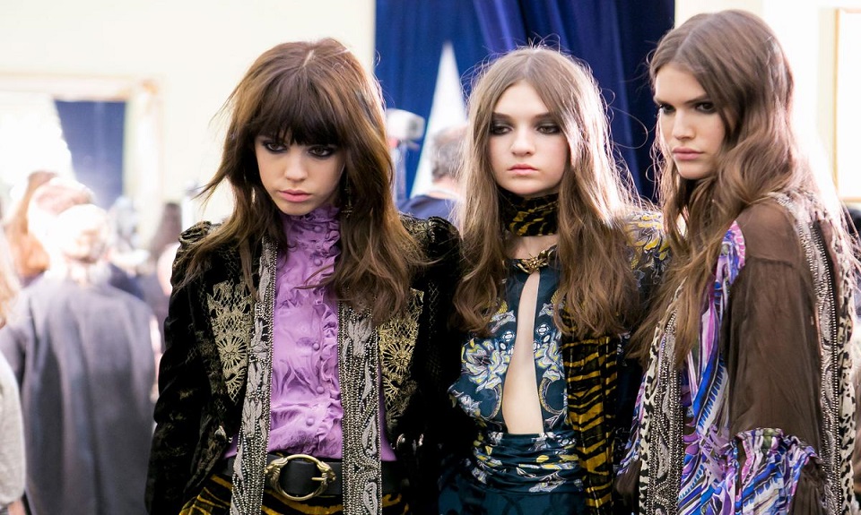 Roberto Cavalli: vintage e barocco contaminano la collezione di Peter Dundas