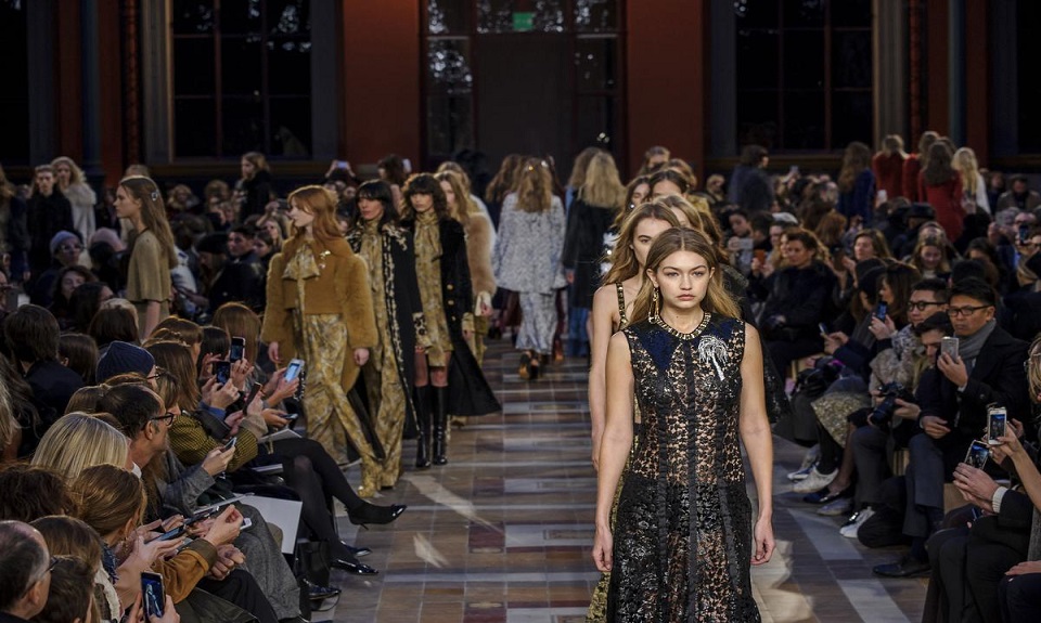 Julie de Libran omaggia Sonia Rykiel e le donne della sua famiglia