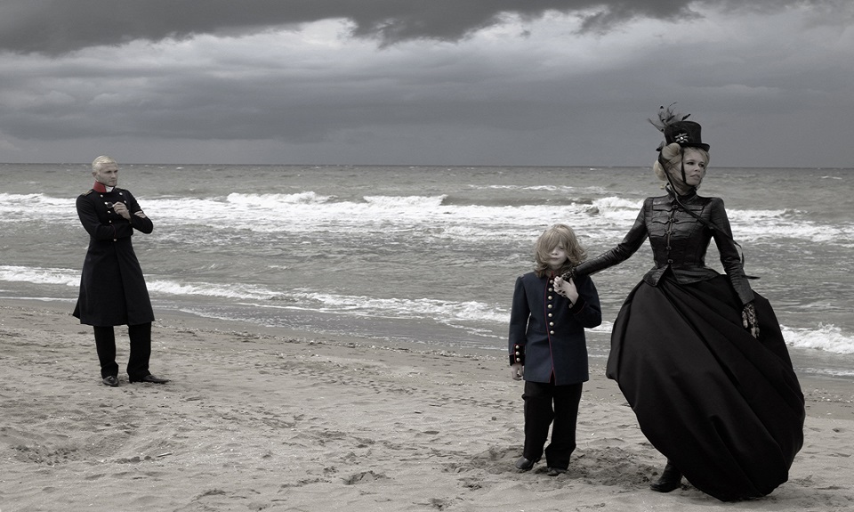 Karl Lagerfeld in mostra a Pitti Uomo 90