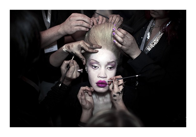 Johannesburg Fashion Week (fonte galleriacarlasozzani.org)