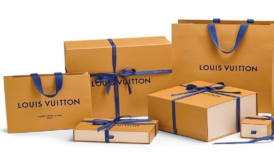Nuovo look per il packaging Louis Vuitton