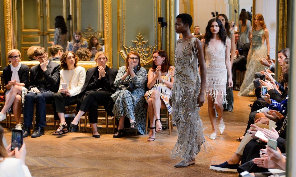 Paris Haute Couture. Il grande debutto di Alberta Ferretti