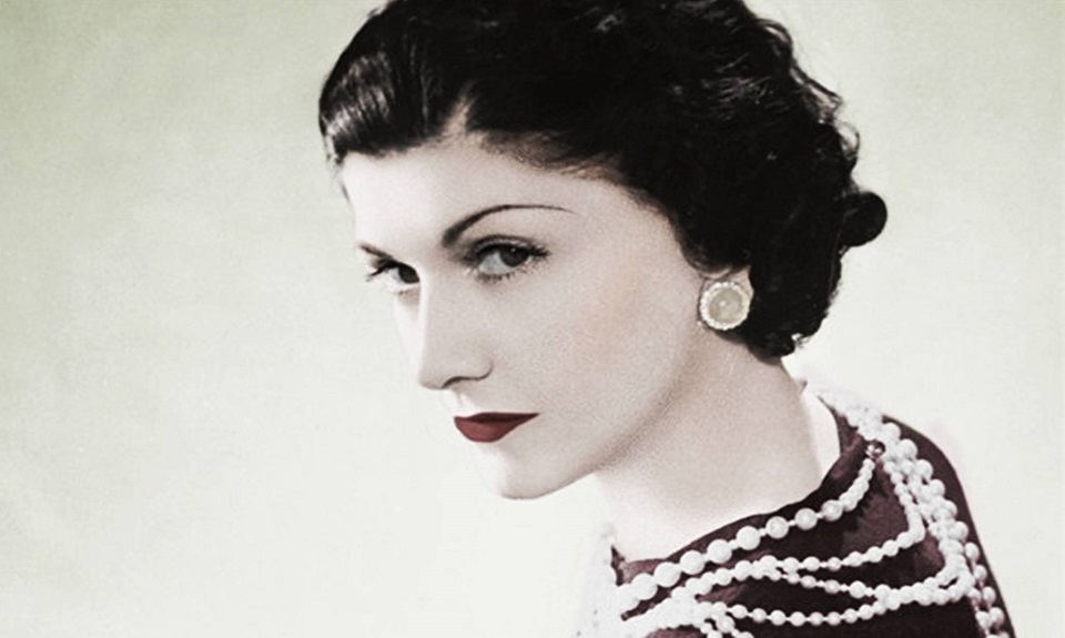 Auguri Coco. Omaggio alla grande Chanel