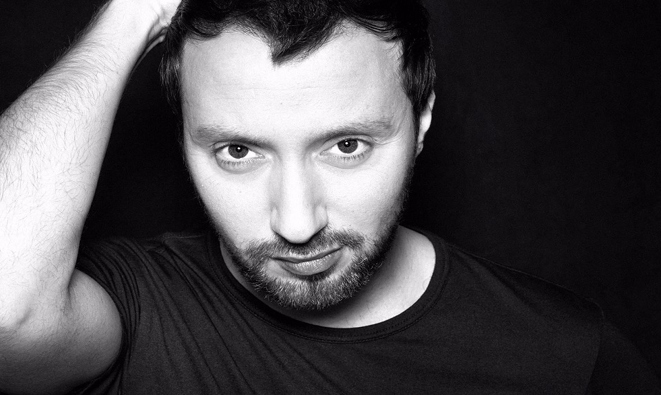 Anthony Vaccarello “congela” il suo omonimo brand
