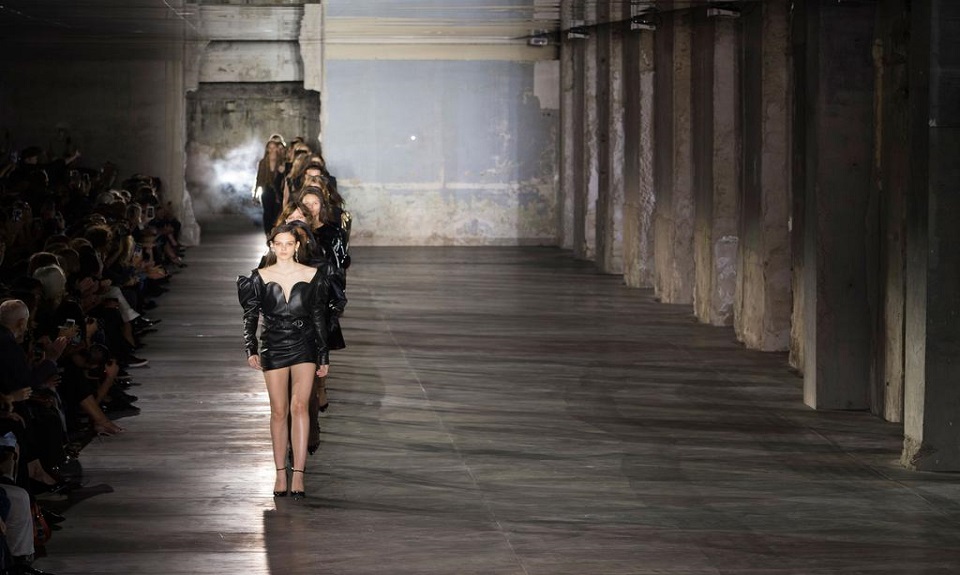 Il debutto di Anthony Vaccarello in Saint Laurent
