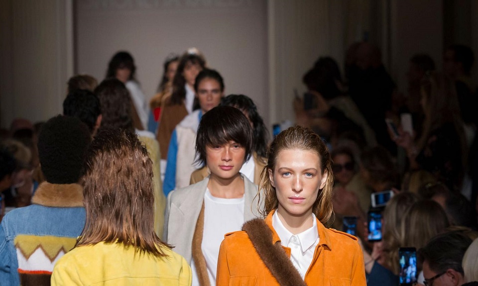 ISPIRAZIONI NAVAJO PER SIMONETTA RAVIZZA