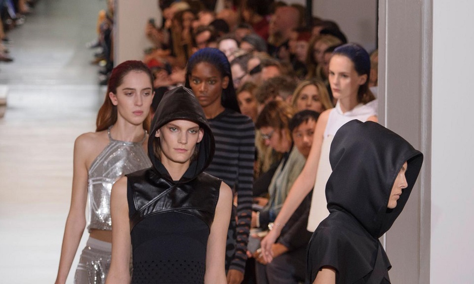 Incursioni futuriste da Paco Rabanne