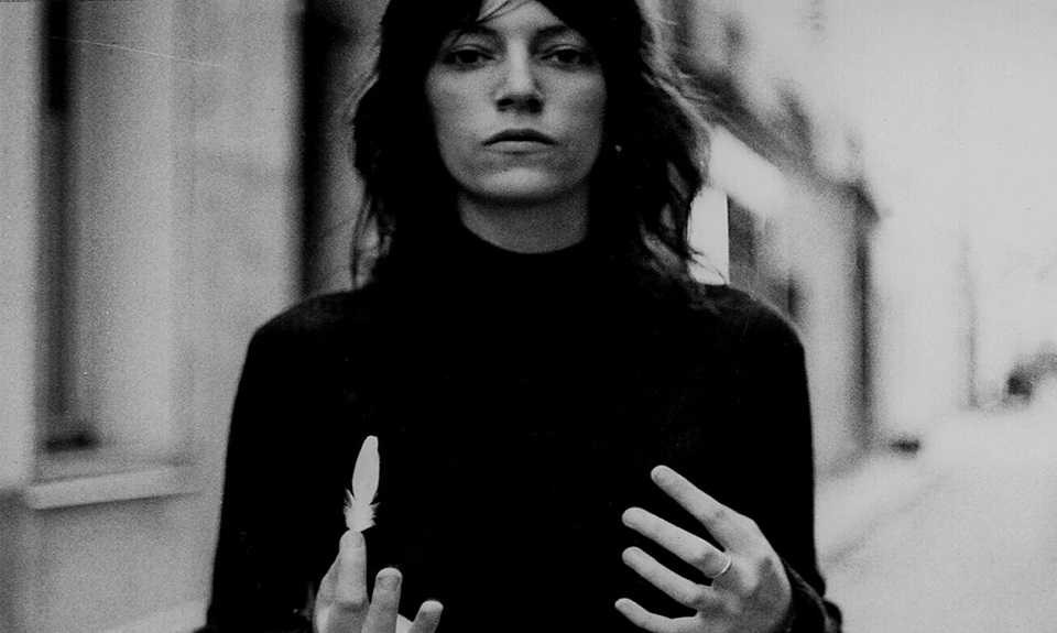 Patti Smith: la sacerdotessa del rock spegne 70 candeline