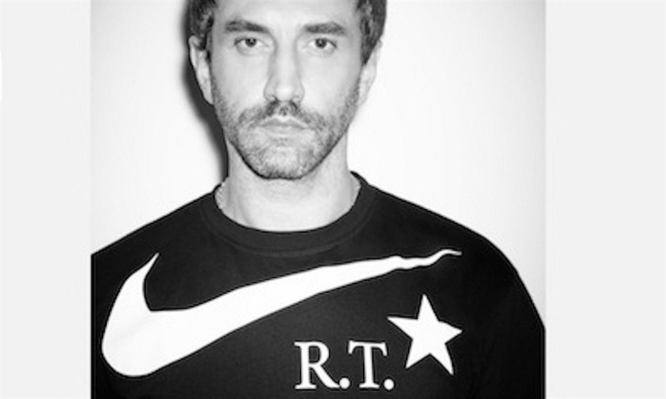 Riccardo Tisci firma le nuove scarpe NikeLab Air Zoom Legend x RT