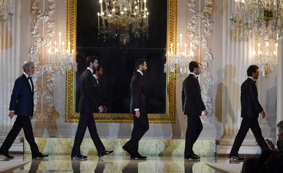 Pitti Uomo: con la sfilata di Stefano Ricci rinasce la Sala Bianca a Palazzo Pitti