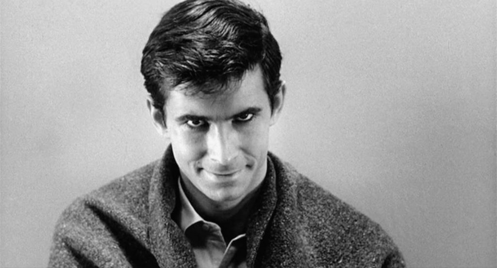 Anthony Perkins interpreta Norman Bates - Psycho 1960 di Alfred Hitchcock