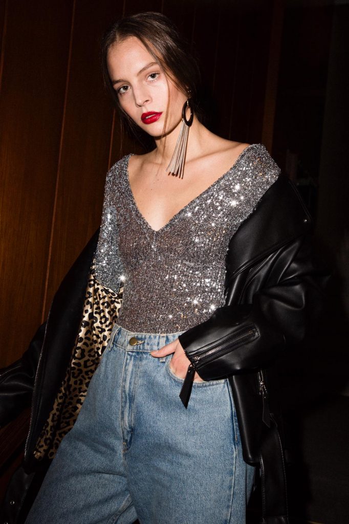 Giacca in pelle: vintage t shirt: zara: jeans: american apparel orecchino: asos