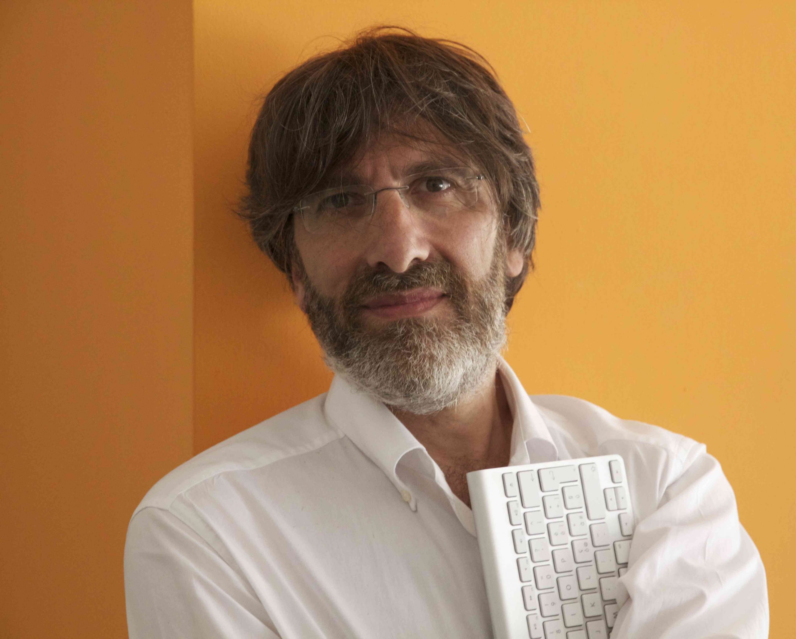 “Se una mattina d’estate un bambino”, il libro di Roberto Cotroneo