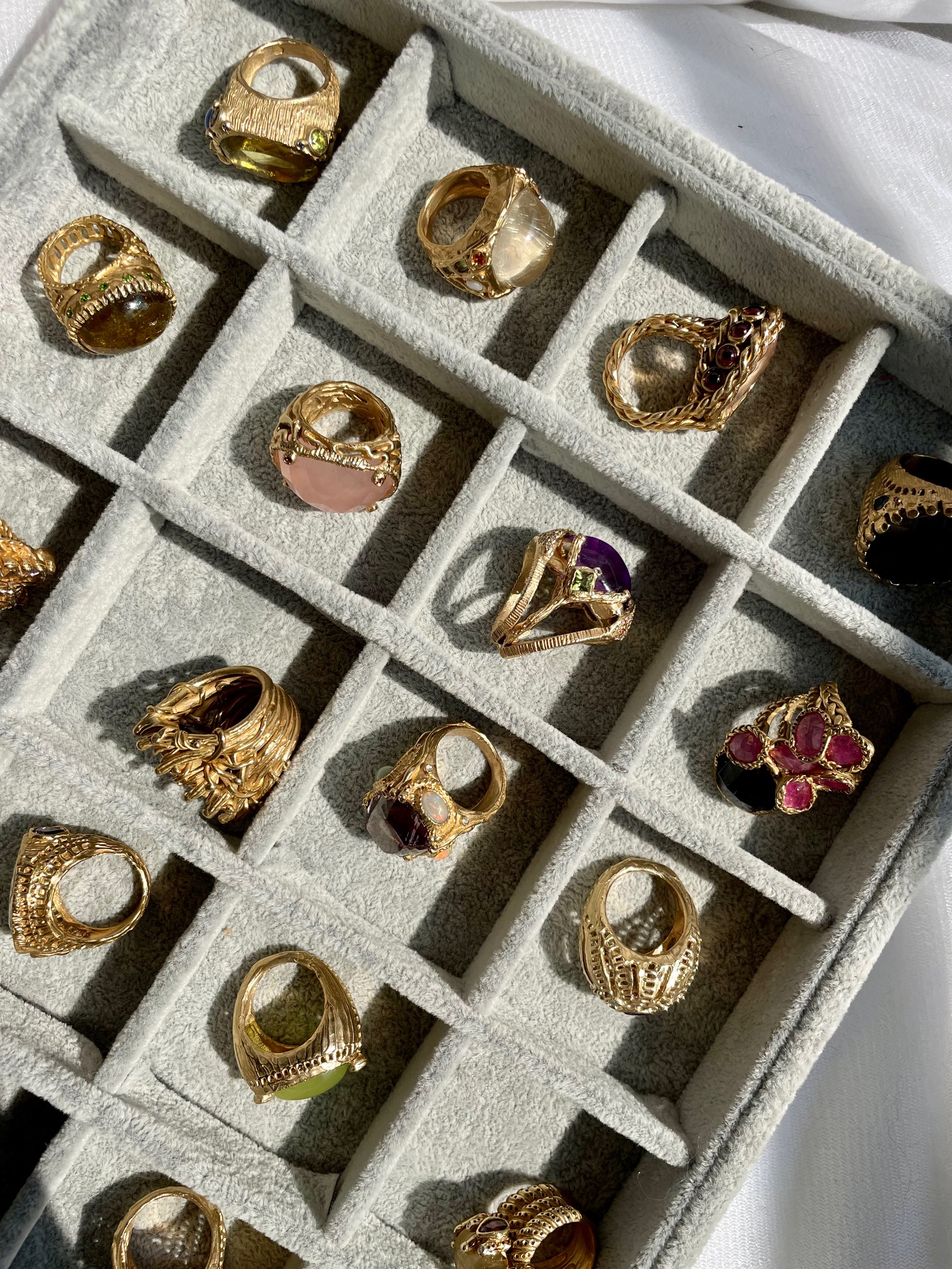 Aneis Jewelry, gioielli unici fatti a mano