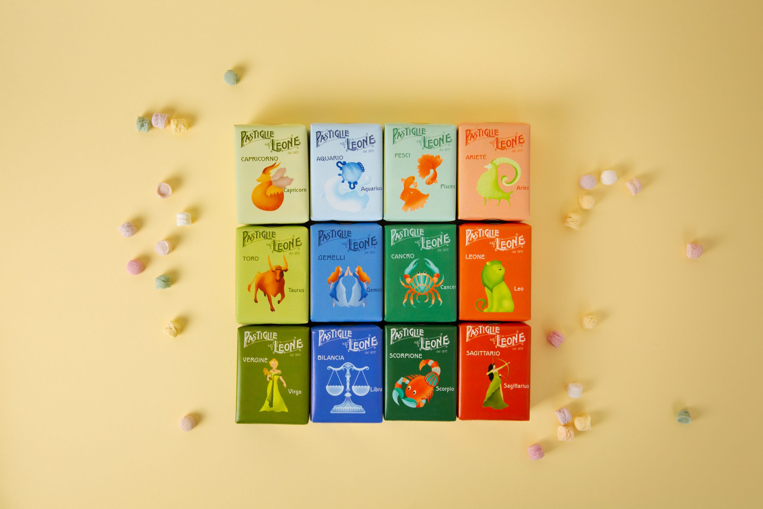 LA NUOVA COLLEZIONE DI LEONE DEDICATA ALLO ZODIACO, TRA SOGNO E MAGIA