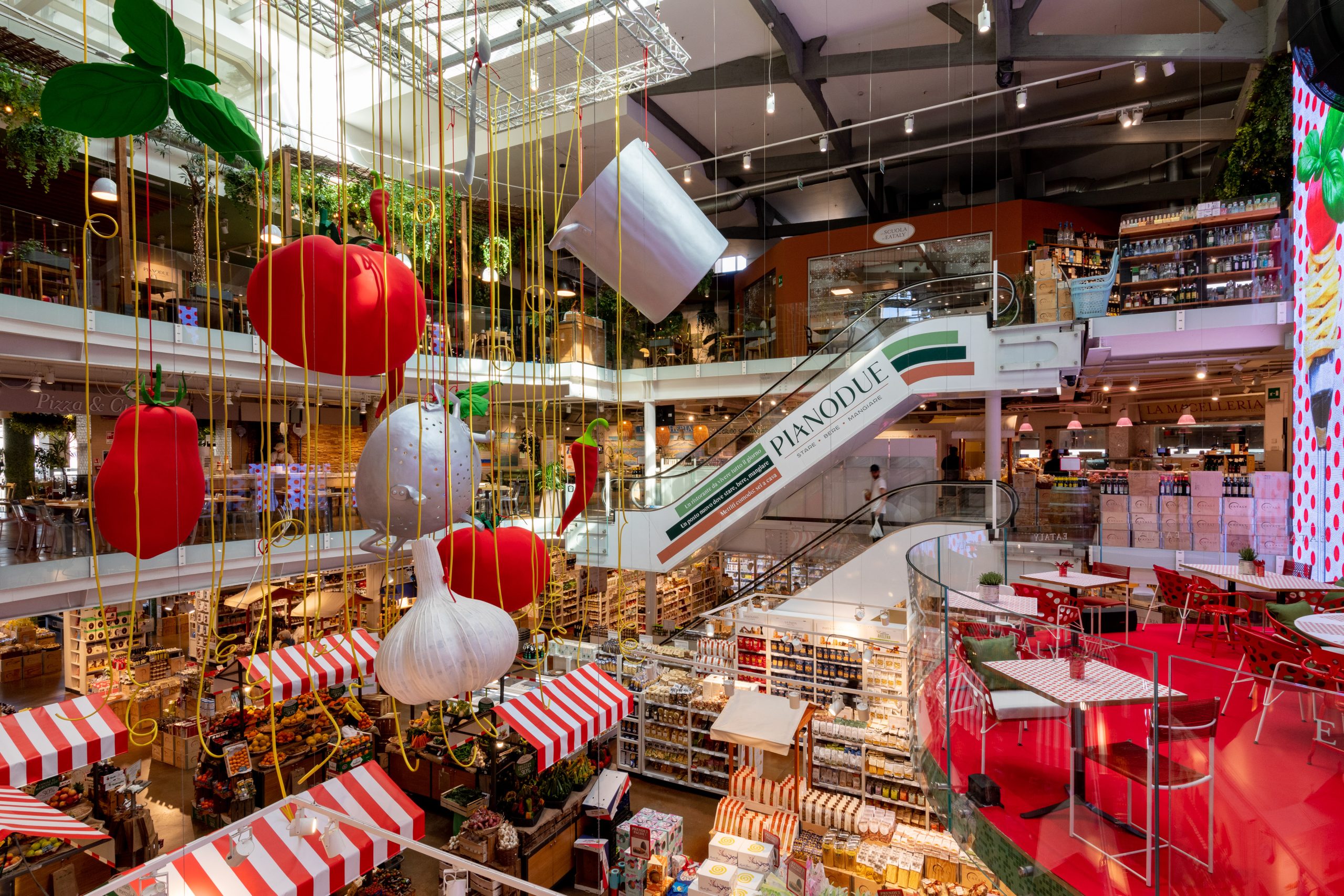 MILANO DESIGN WEEK: EATALY SMERALDO E PAOLA NAVONE OTTO STUDIO CELEBRANO CIBO E DESIGN CON “100% PASTA”