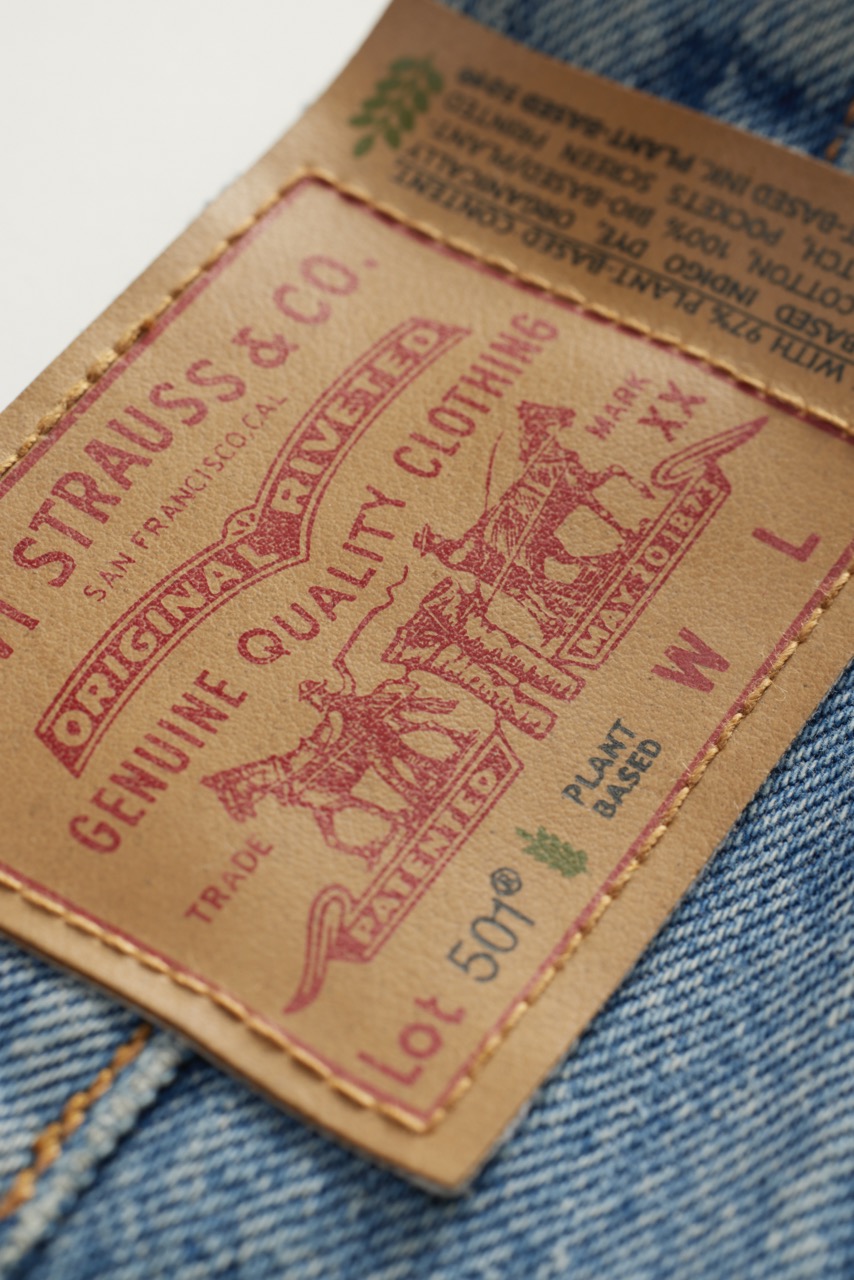 LEVI’S 501® jeans plant-based
