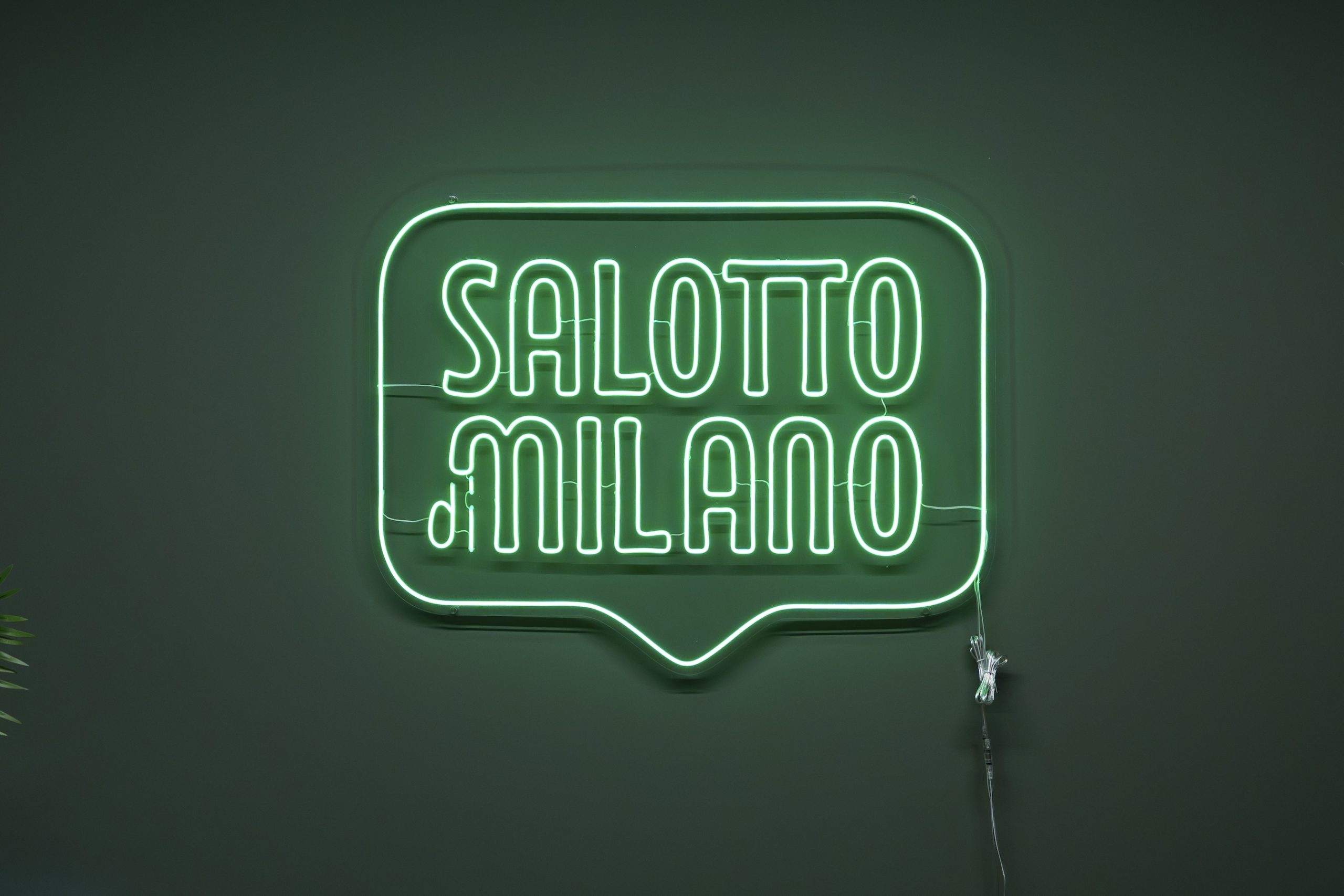 Youthquake lancia il podcast “Salotto di Milano”: un viaggio sonoro nel cuore pulsante della città